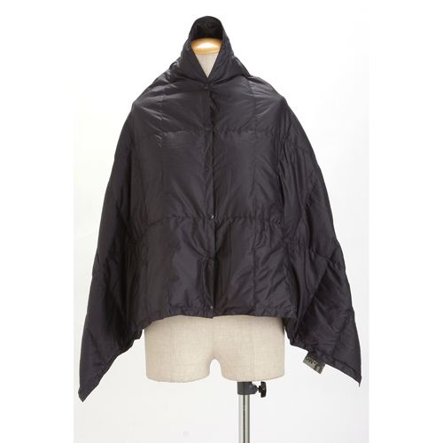 携帯する羽毛布団 U-MO（ウーモ） 3WAYポンチョ ブラック