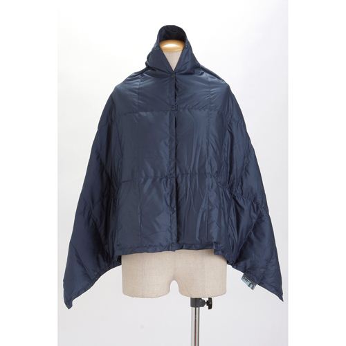 携帯する羽毛布団 U-MO（ウーモ） 3WAYポンチョ ナイトブルー